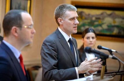 Lukšić-Bušati: Odnosi Crne Gore i Albanije su sjajni Lukšić-Bušati: Odnosi Crne Gore i Albanije su sjajni