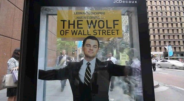 Reklama sa pravim novčanicama za "Vuka sa Vol Strita" Reklama sa pravim novčanicama za "Vuka sa Vol Strita"