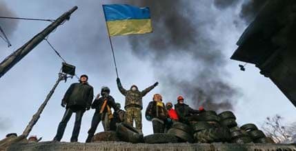 VIDEO: U Kijevu i dalje nemiri, jedan demonstrant preminuo VIDEO: U Kijevu i dalje nemiri, jedan demonstrant preminuo