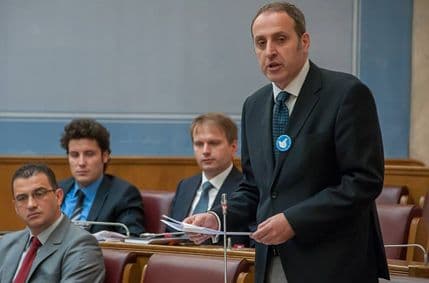 POPOVIĆ: SDP i Pozitivna napravile dobar potez POPOVIĆ: SDP i Pozitivna napravile dobar potez