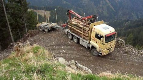 VIDEO: Da li je ovo najbolji vozač? VIDEO: Da li je ovo najbolji vozač?