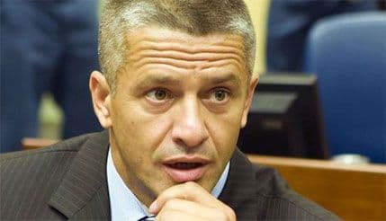 Beogradski Interpol proslijedio Sarajevu potjernicu za Naserom Orićem Beogradski Interpol proslijedio Sarajevu potjernicu za Naserom Orićem