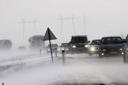 VRBAS: Evakuisani svi putnici iz dva voza VRBAS: Evakuisani svi putnici iz dva voza