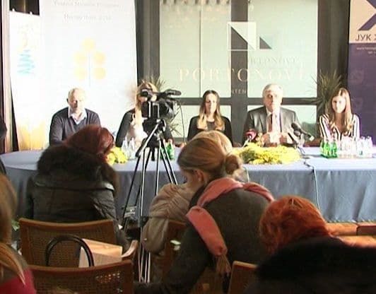 Đukanović čestitao Mandiću 45. Praznik mimoze Đukanović čestitao Mandiću 45. Praznik mimoze