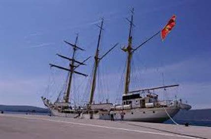 Demontiran najstariji jedrenjak Demontiran najstariji jedrenjak