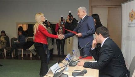 Putevima pravde do – televizora, frižidera, šporeta… Putevima pravde do – televizora, frižidera, šporeta…