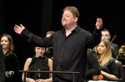 HOMEN: Ponosan sam što sam dirigovao Crnogorskim simfonijskim orkestrom HOMEN: Ponosan sam što sam dirigovao Crnogorskim simfonijskim orkestrom