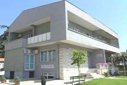 Za 10 eura mjesečno penzioneri će obavljati preglede u Poliklinici Filipović  Za 10 eura mjesečno penzioneri će obavljati preglede u Poliklinici Filipović