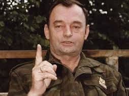 Hrvatska raspisala potjernicu protiv Manojla Milovanovića Hrvatska raspisala potjernicu protiv Manojla Milovanovića