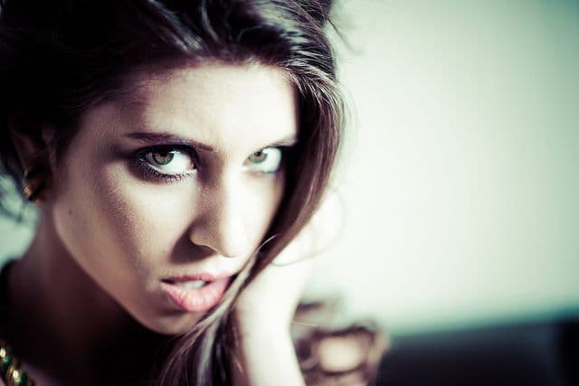 Lakše pamtimo ružna lica? Lakše pamtimo ružna lica?