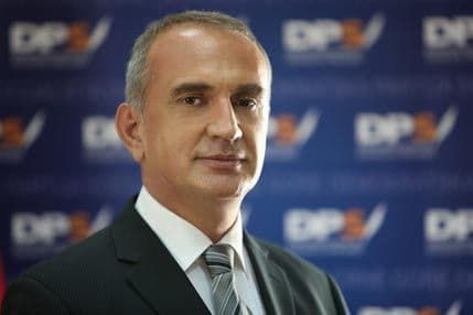 VUKČEVIĆ: Kada poslanik Pozitivne pređe u DF, onda ćute kao zaliveni VUKČEVIĆ: Kada poslanik Pozitivne pređe u DF, onda ćute kao zaliveni