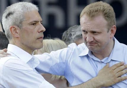 Kako su velikaši razdrobili carstvo Kako su velikaši razdrobili carstvo