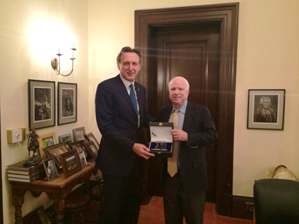 Krivokapić i Mekejn: Naredni mjeseci ključni za NATO Krivokapić i Mekejn: Naredni mjeseci ključni za NATO