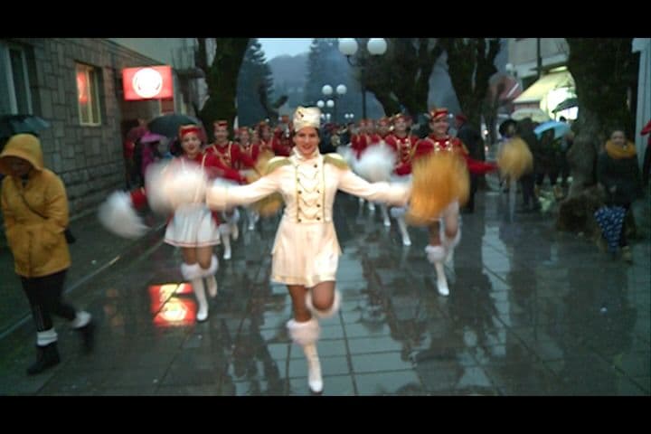 VIDEO: Defile mažoretki u Kolašinu VIDEO: Defile mažoretki u Kolašinu
