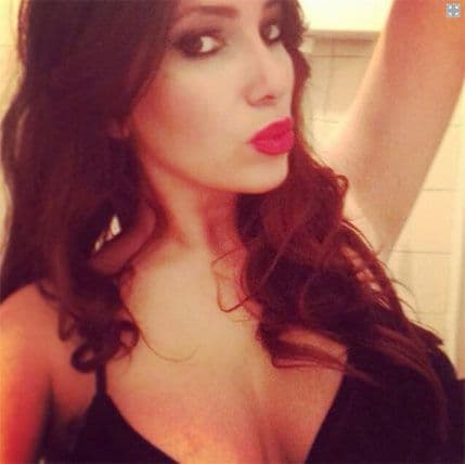 Ova ljepotica je ćerka - Željka Joksimovića Ova ljepotica je ćerka - Željka Joksimovića