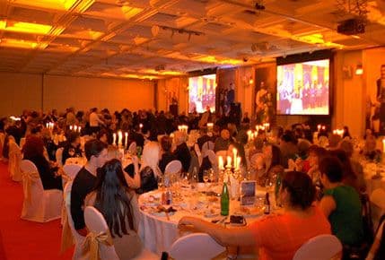 VIDEO: Tripundansko veče, praznik tradicije i dobrog štimunga VIDEO: Tripundansko veče, praznik tradicije i dobrog štimunga