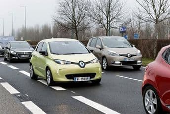 Reno predstavio automobil koji sam upravlja