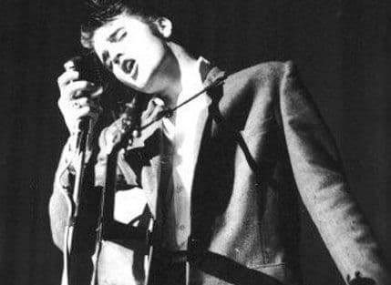 Život sa Elvisom: Rane fotografije Kralja (FOTO) Život sa Elvisom: Rane fotografije Kralja (FOTO)