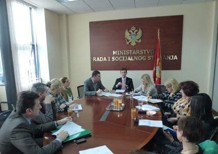 Održana sjednica Savjeta za prava djeteta Održana sjednica Savjeta za prava djeteta