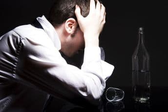 Alkohol izaziva različite vrste kancera: Ovi djelovi tijela su vam najviše ugroženi