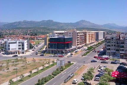 Potraga za napadačem na Danila Lazovića Potraga za napadačem na Danila Lazovića