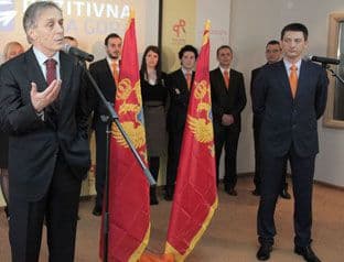 DN: Svađa Pajovića i Lekića u holu Skupštine DN: Svađa Pajovića i Lekića u holu Skupštine