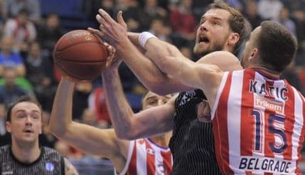 Zvezda u osmini finala Eurokupa! Zvezda u osmini finala Eurokupa!