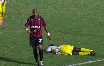 Adrijano odigrao meč poslije 2 godine Adrijano odigrao meč poslije 2 godine