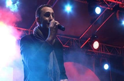 VIDEO: Sergej na Prazniku mimoze Portonovi VIDEO: Sergej na Prazniku mimoze Portonovi