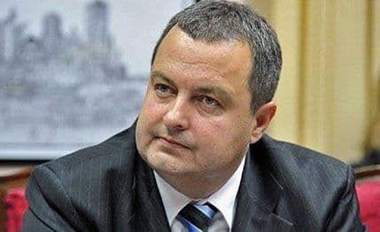 DAČIĆ: Dijelili se na Obiliće i Brankoviće i sve izgubili DAČIĆ: Dijelili se na Obiliće i Brankoviće i sve izgubili