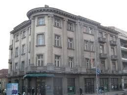 Leskovac: Radnici zauzeli fabriku zbog potraživanja od milion eura Leskovac: Radnici zauzeli fabriku zbog potraživanja od milion eura