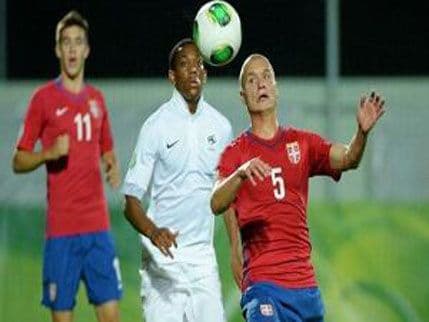 UEFA kaznila Fudbalski savez Srbije zbog rasizma UEFA kaznila Fudbalski savez Srbije zbog rasizma