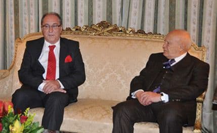 Ambasador Popović predao akreditive predsjedniku Grčke Ambasador Popović predao akreditive predsjedniku Grčke