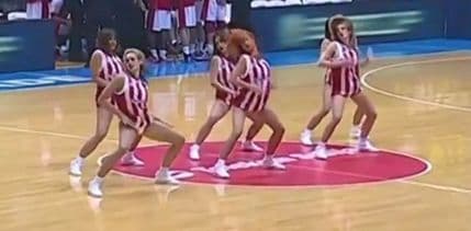 VIDEO: Zvezdine čirlidersice šokirale halu Pionir! VIDEO: Zvezdine čirlidersice šokirale halu Pionir!