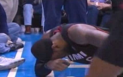 VIDEO: Ibaka ''nokautirao'' Lebrona VIDEO: Ibaka ''nokautirao'' Lebrona