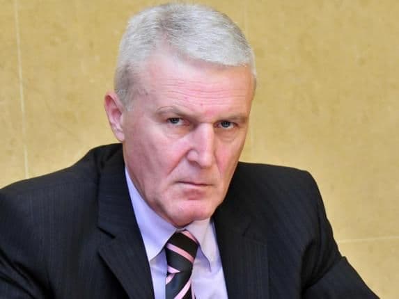 Zbog dešavanja u Podgorici Stojanović smijenio Živkovića i Rečevića Zbog dešavanja u Podgorici Stojanović smijenio Živkovića i Rečevića