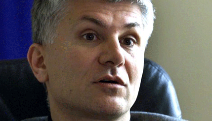 Nova komisija istražuje atentat na Đinđića Nova komisija istražuje atentat na Đinđića