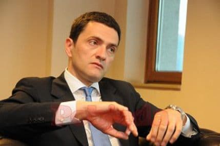 Milan Perović odlazi sa čela Prve banke Milan Perović odlazi sa čela Prve banke