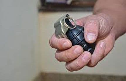 Bombom na automobil Podgoričanina Darka Perovića Bombom na automobil Podgoričanina Darka Perovića