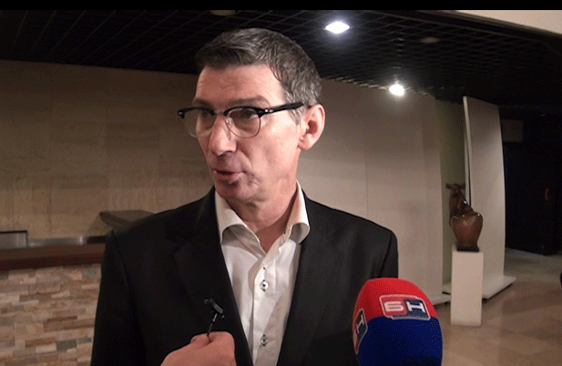 MASIMO: Ne možeš se baviti muzikom ako si gladan (VIDEO) MASIMO: Ne možeš se baviti muzikom ako si gladan (VIDEO)