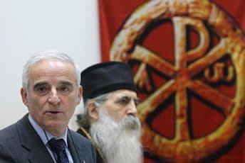 PETKOVIĆ: Teslu sahraniti u Hramu Sv. Save jer je bio Srbin