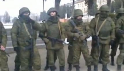 Ruski vojnici pokušali da otmu arsenal oružja iz baze na Krimu Ruski vojnici pokušali da otmu arsenal oružja iz baze na Krimu