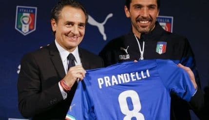 Italijani predstavili dresove za Mundijal Italijani predstavili dresove za Mundijal