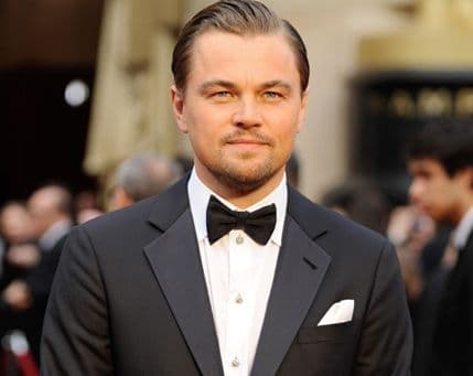 Kad neće Akademija: Glumci iz Čeljabinska dodijelili Di Kapriju Oskara Kad neće Akademija: Glumci iz Čeljabinska dodijelili Di Kapriju Oskara