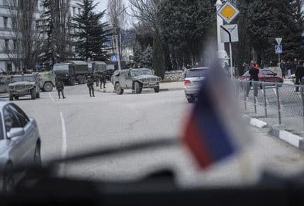 Ruska vojska zauzela ukrajinsku bazu u Sevastopolju? Ruska vojska zauzela ukrajinsku bazu u Sevastopolju?