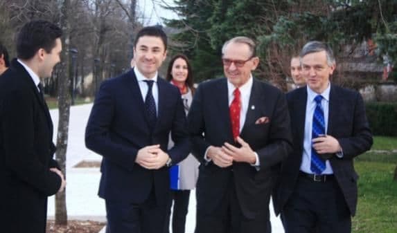 Cetinje odličan primjer kako se sarađuje sa Sistemom UN-a Cetinje odličan primjer kako se sarađuje sa Sistemom UN-a