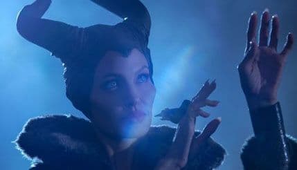 Zašto Anđelinina ćerka igra u njenom novom filmu Zašto Anđelinina ćerka igra u njenom novom filmu