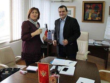 “Neregelia” pruža praktičnu obuku studentima Ekonomskog fakulteta “Neregelia” pruža praktičnu obuku studentima Ekonomskog fakulteta