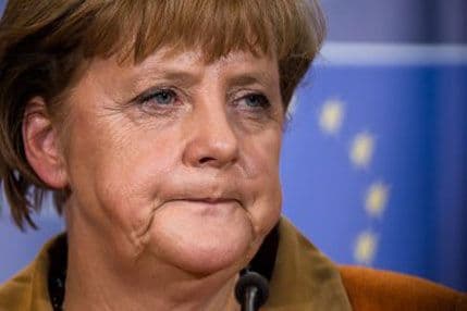 Merkel: Rusija anektirala Krim Merkel: Rusija anektirala Krim