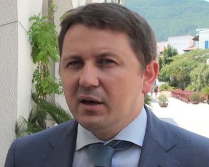 Uhapšen gradonačelnik Budve Lazar Rađenović Uhapšen gradonačelnik Budve Lazar Rađenović